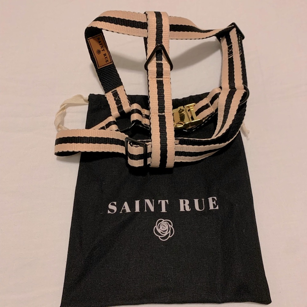 Saint Rue Le Classic Harness in Rue Cambon